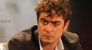 riccardo-scamarcio-testimone