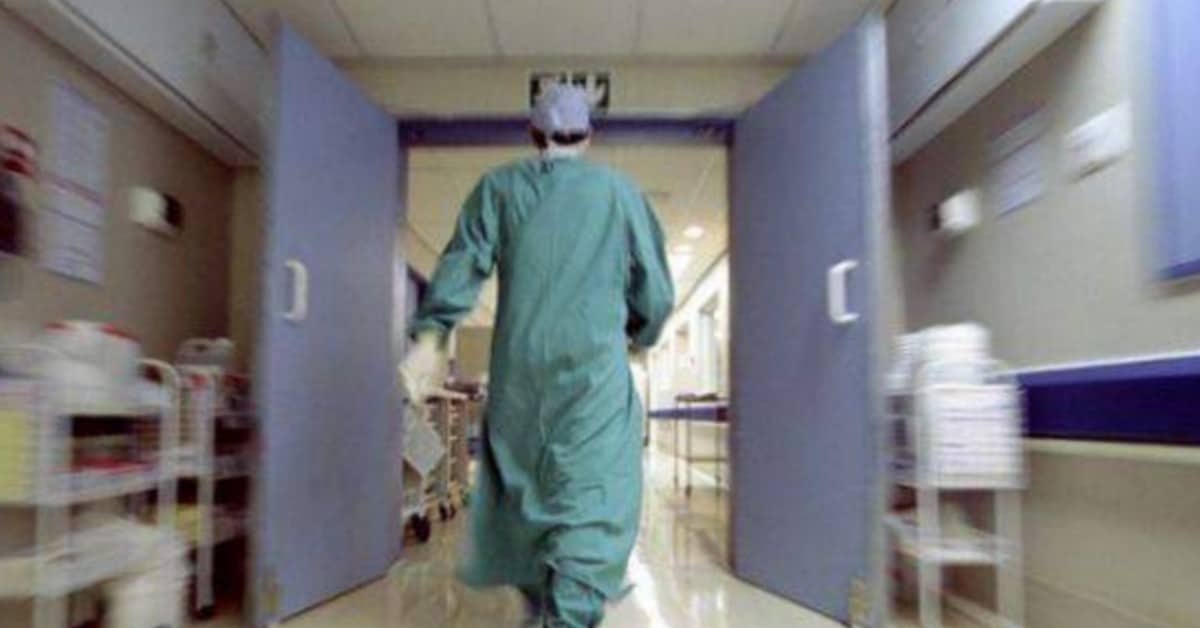 Quartuccio, ragazzo di ventuno anni ricoverato per meningite