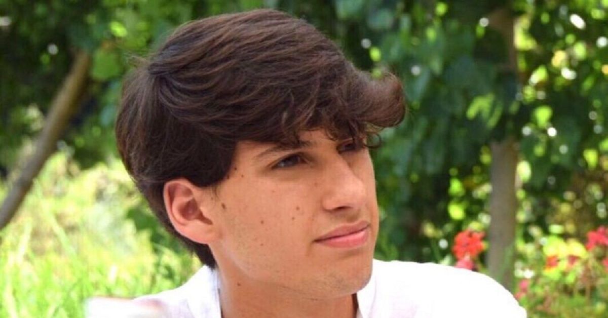 Ragazzo di 22 anni muore: i medici lo rimandano a casa dicendogli che ha l’influenza
