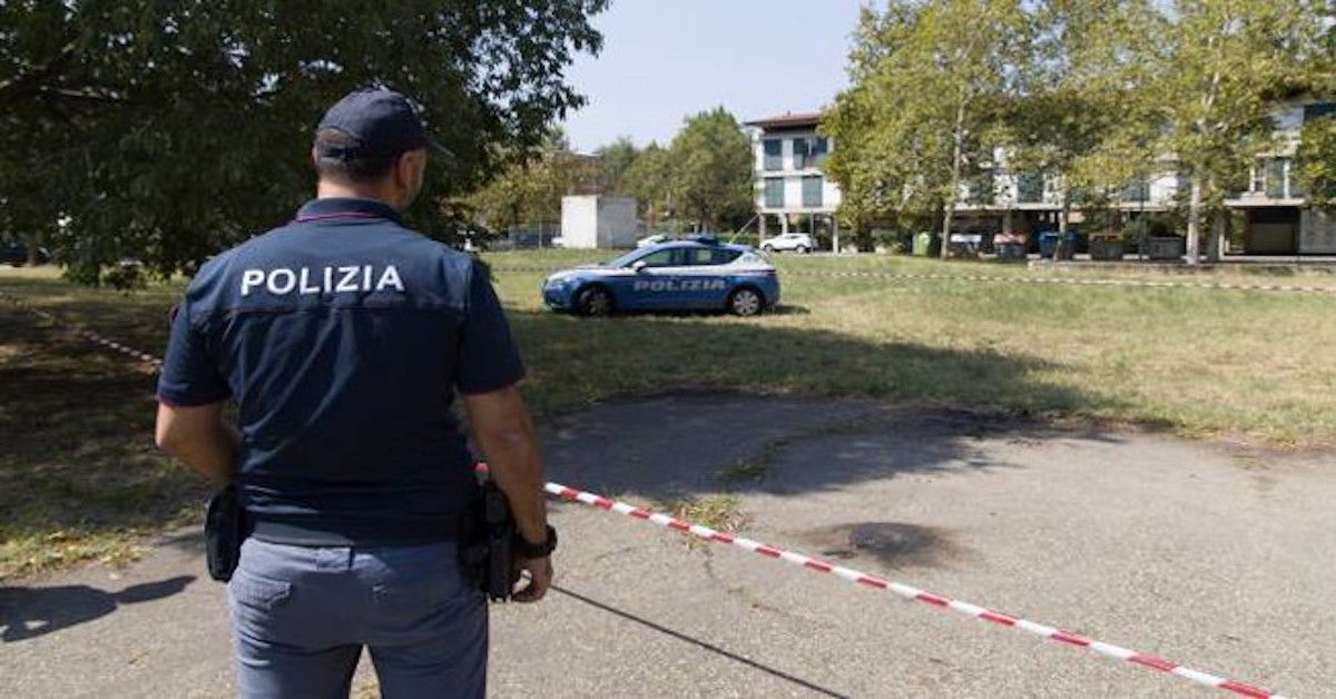 Bologna: donna trovata bruciata viva in strada al quartiere Barca, è giallo