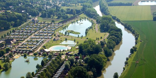 Francia-ragazzino.trovato-morto-nel-lago 2