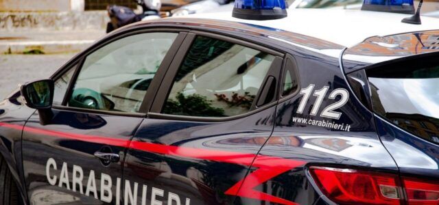 carabinieri-auto