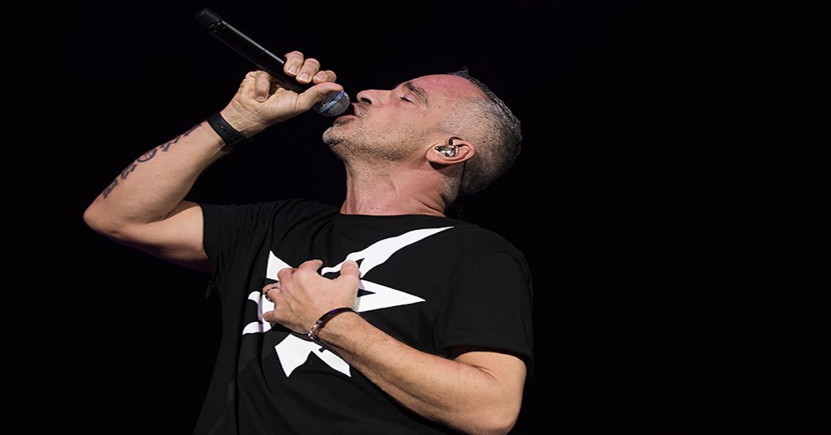 Eros Ramazzotti in concerto: Marica Pellegrinelli si presenta a sorpresa