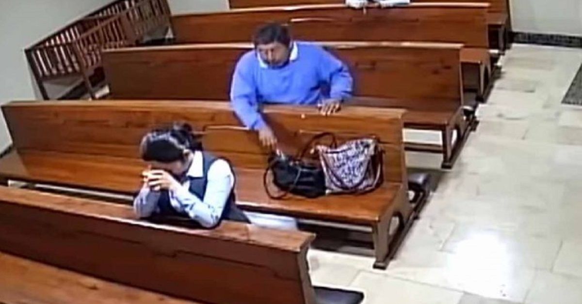 Va in chiesa per trovare conforto, e invece si ritrova fregata