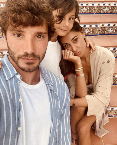 stefano-de-martino-belen-rodriguez-santiago