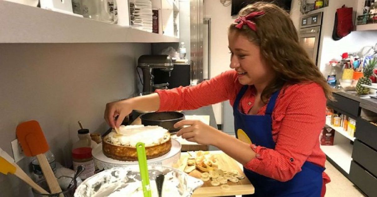 Si paga l’università vendendo torte