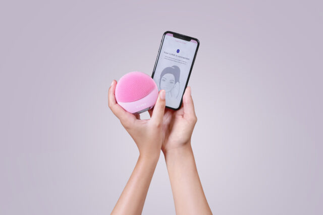 Spazzola pulizia viso FOREO LUNA mini 3 Pearl Pink, FOREO For You app per smartphone
