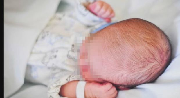 pediatra-salva-la-vita-ad-un-bimbo-che-stava-per-soffocare 1