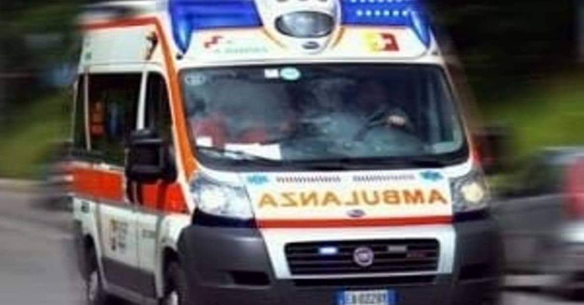 Milano, professore colpito da un malore davanti ai suoi alunni