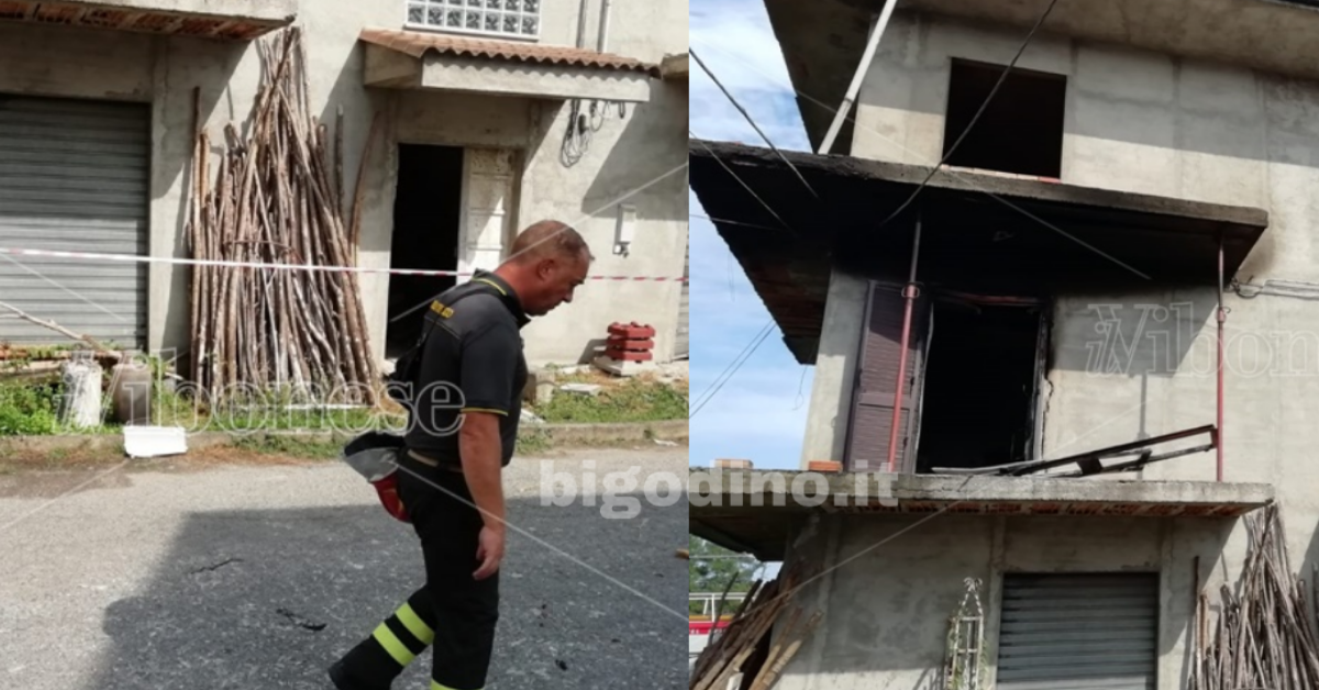 Calabria, esplodono tre bombole di gas in casa: un morto