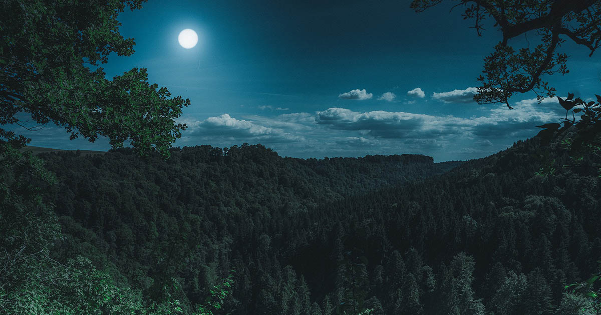 Luna piena: ecco cosa accade davvero