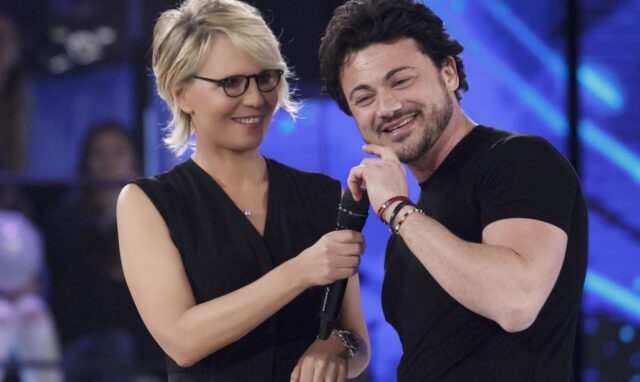 maria-de-filippi-vittorio-grigolo-amici