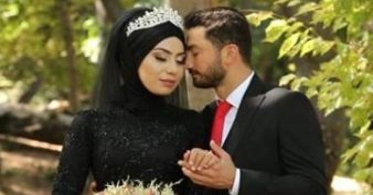abito da sposa nero