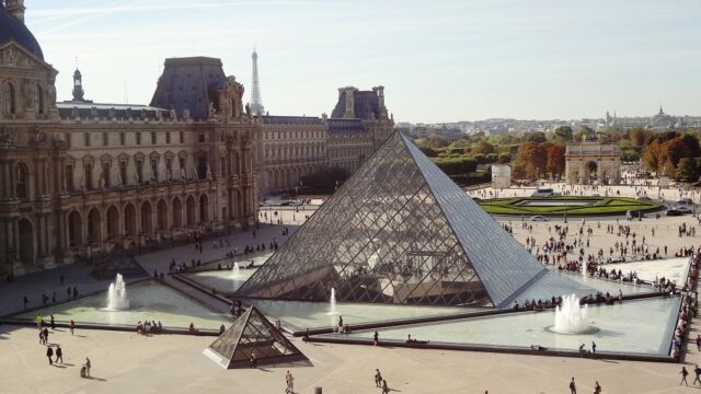 Parigi: un viaggio d'autore tra location cinematografiche