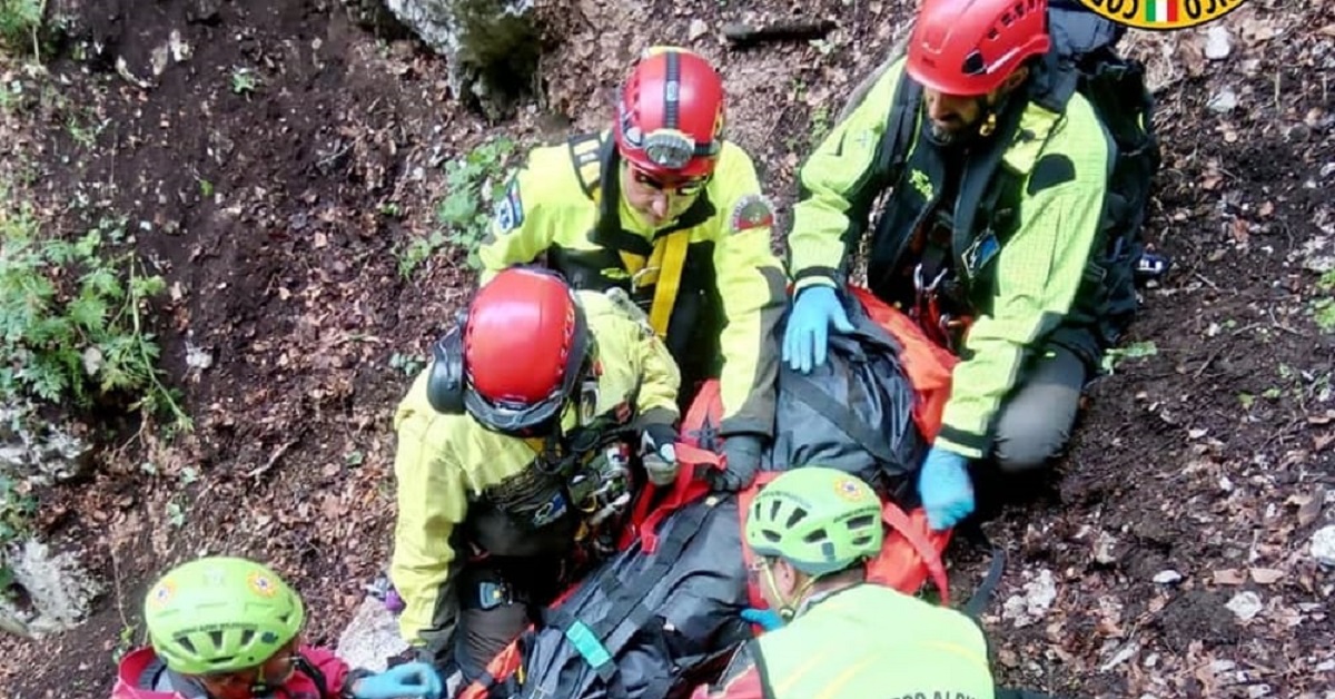 Monte Accellica, ritrovato senza vita il ragazzo di Eboli disperso da sabato