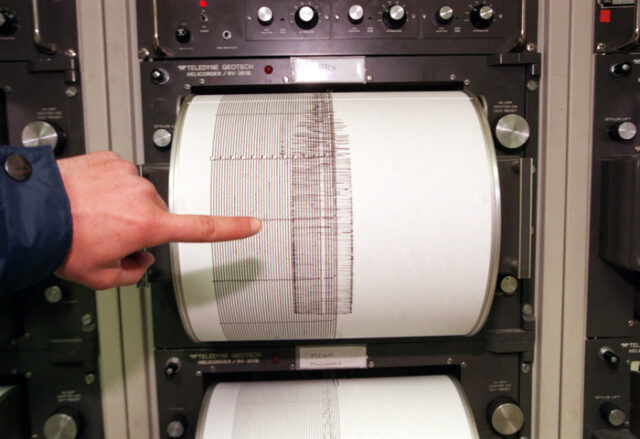  terremoto-sismografo