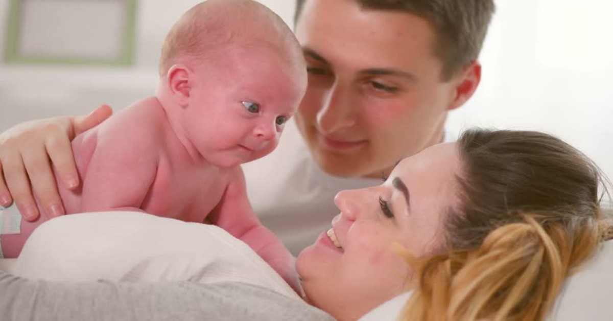Se la prima parola del tuo bambino è papà, significa che ha un buon legame con la mamma