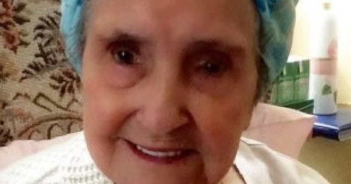 La povera anziana signora