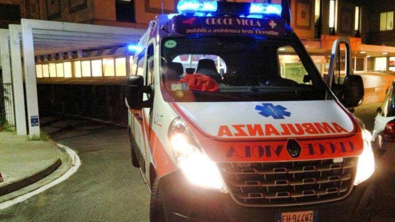 Torino, incastrata con la testa tra i mobili: morta neonata