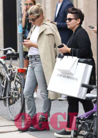 emma-marrone-post-operazione-shopping