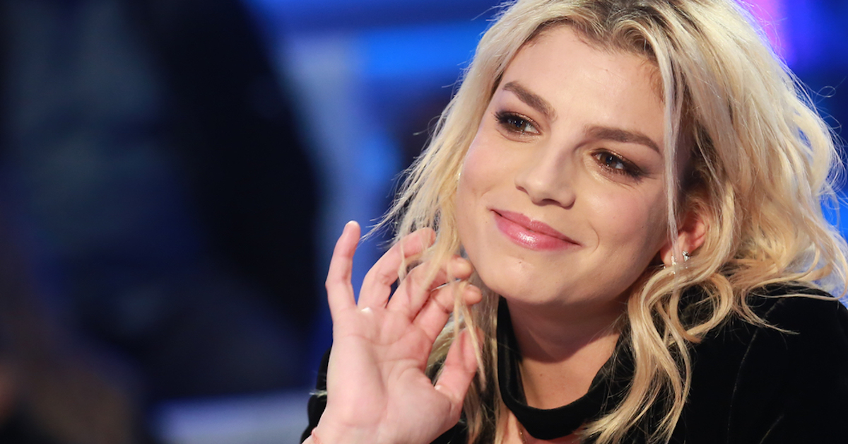 Emma Marrone torna su Instagram: un video in treno e musica di sottofondo