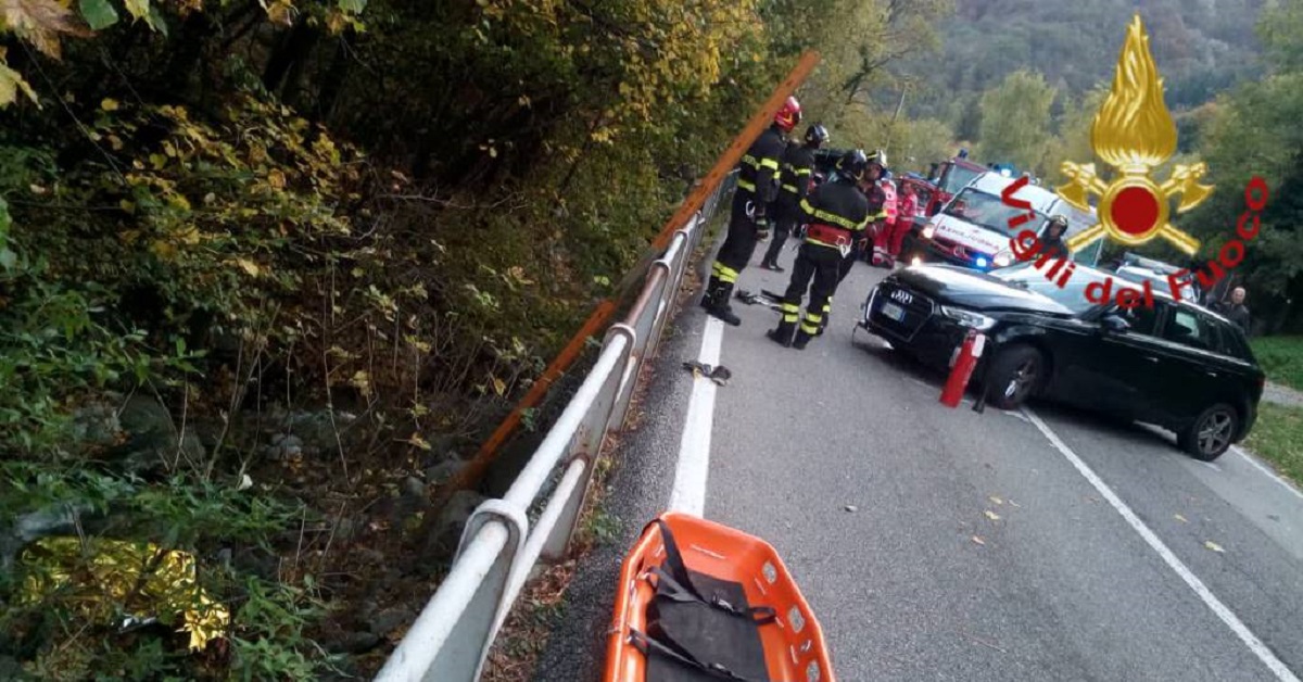 Magreglio, macchina travolge due pedoni, padre e figlia; ferito un cane