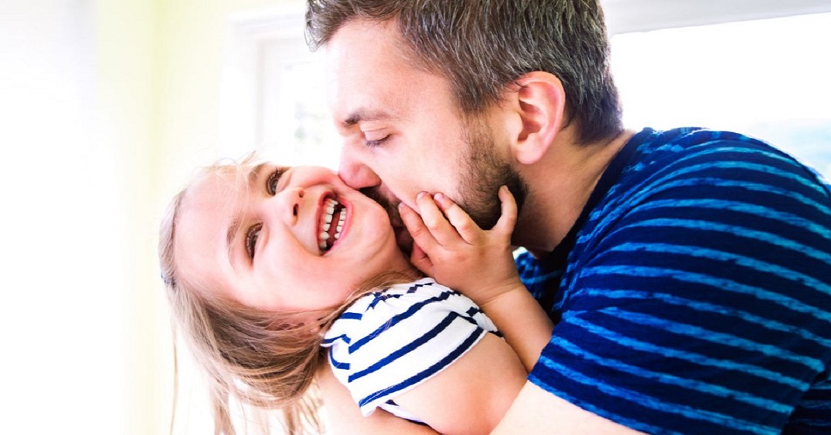 Un uomo cambia in meglio per sempre quando è il padre di una ragazza
