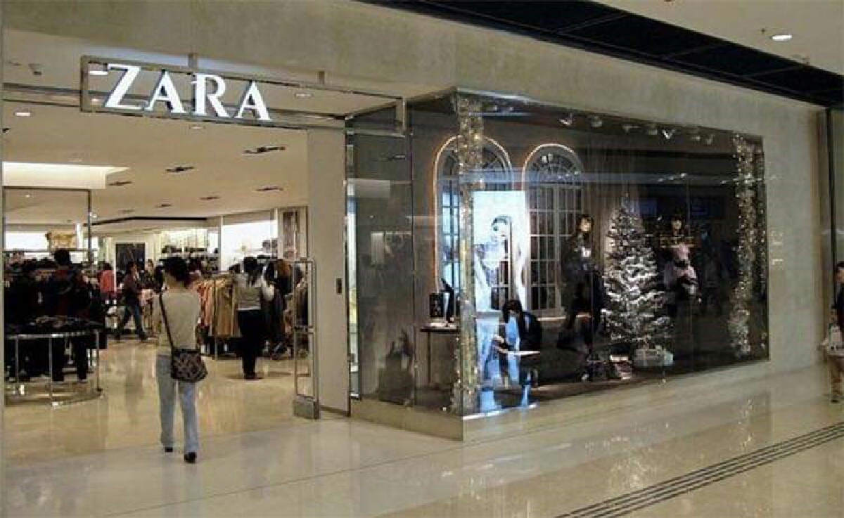 Va da Zara e viene arrestata