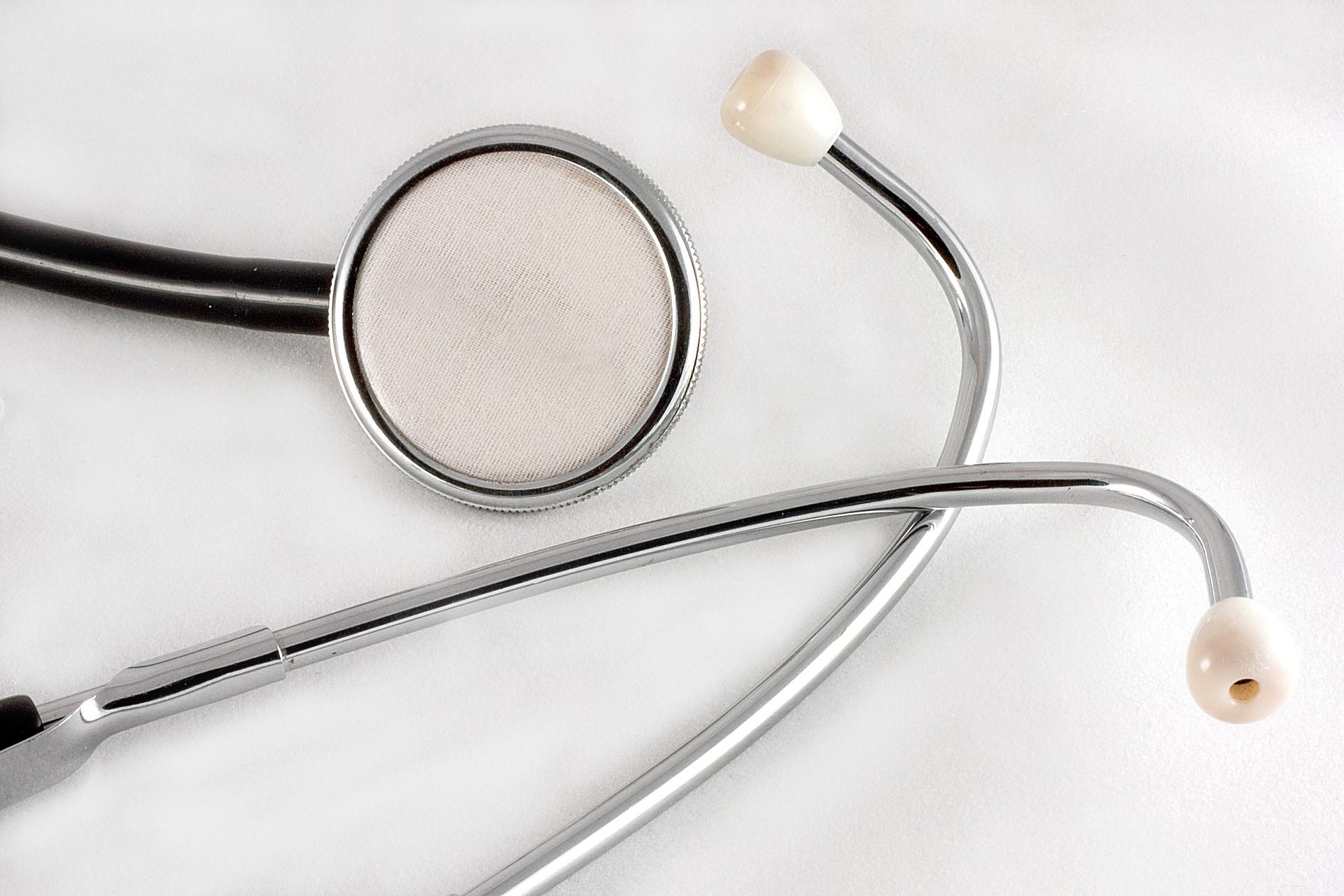 Medicina e tecnologia, 1 italiano su 4 si affida ad app e apparecchi tech