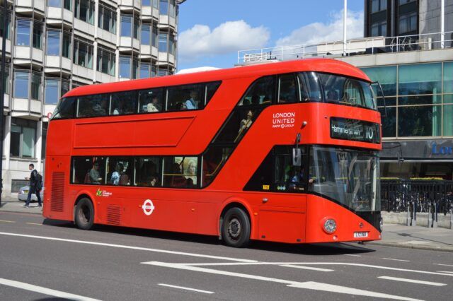 bus-londra