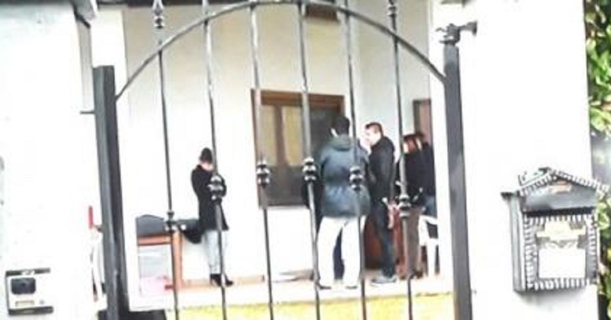 Loranzè: Erika Russo Testagrossa perde la vita a 18 anni mentre scavalcava il cancello di casa