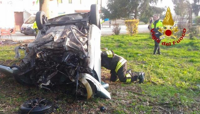 macchina-incidente-musile-di-piave