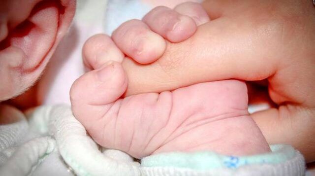 Fermo-gara-di-solidarietà-per-una-neonata 1