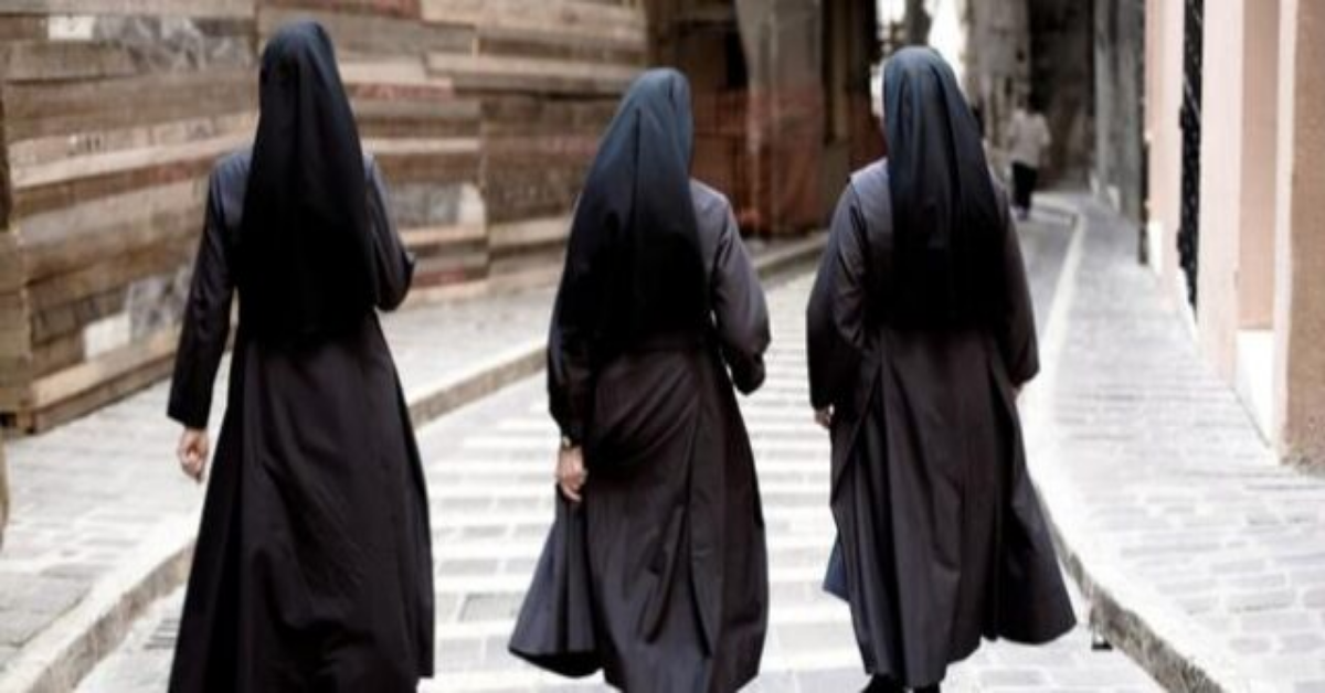 Ragusa, suora incinta. Interviene la madre superiore.