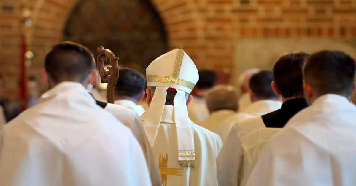 Vaticano, ordine di cattura internazionale per il vescovo Gustavo Zanchetta