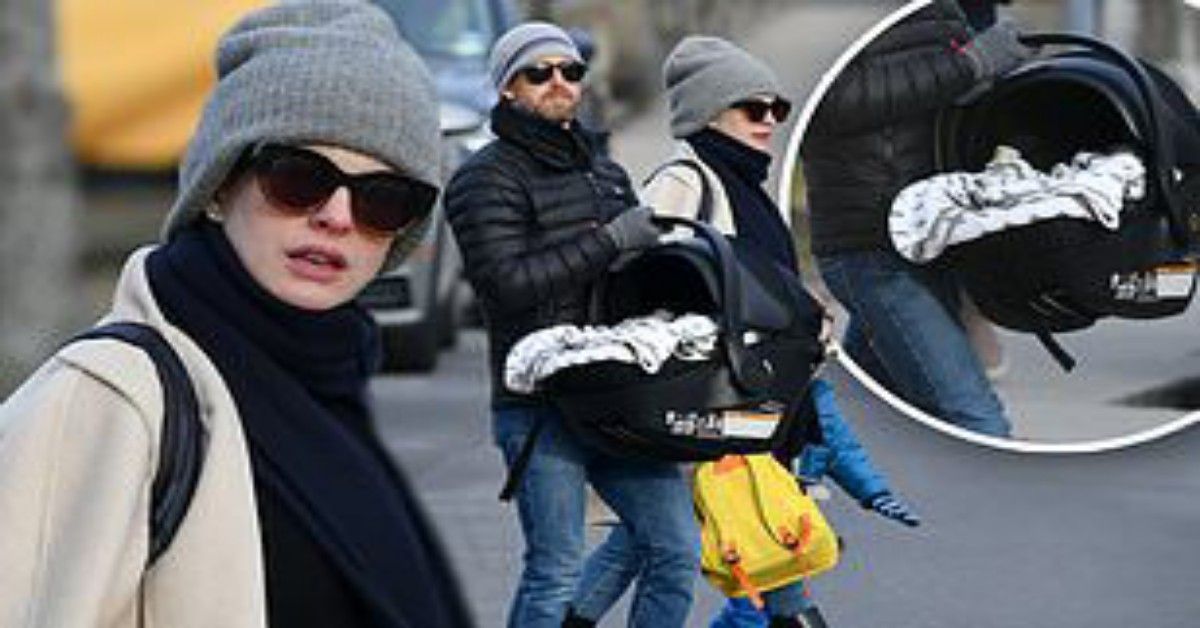 Anne Hathaway ha dato alla luce il suo secondo figlio. Catturata dai paparazzi.