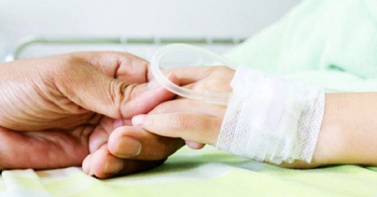Perugia, bimbo di 15 mesi ingoia una pila al litio