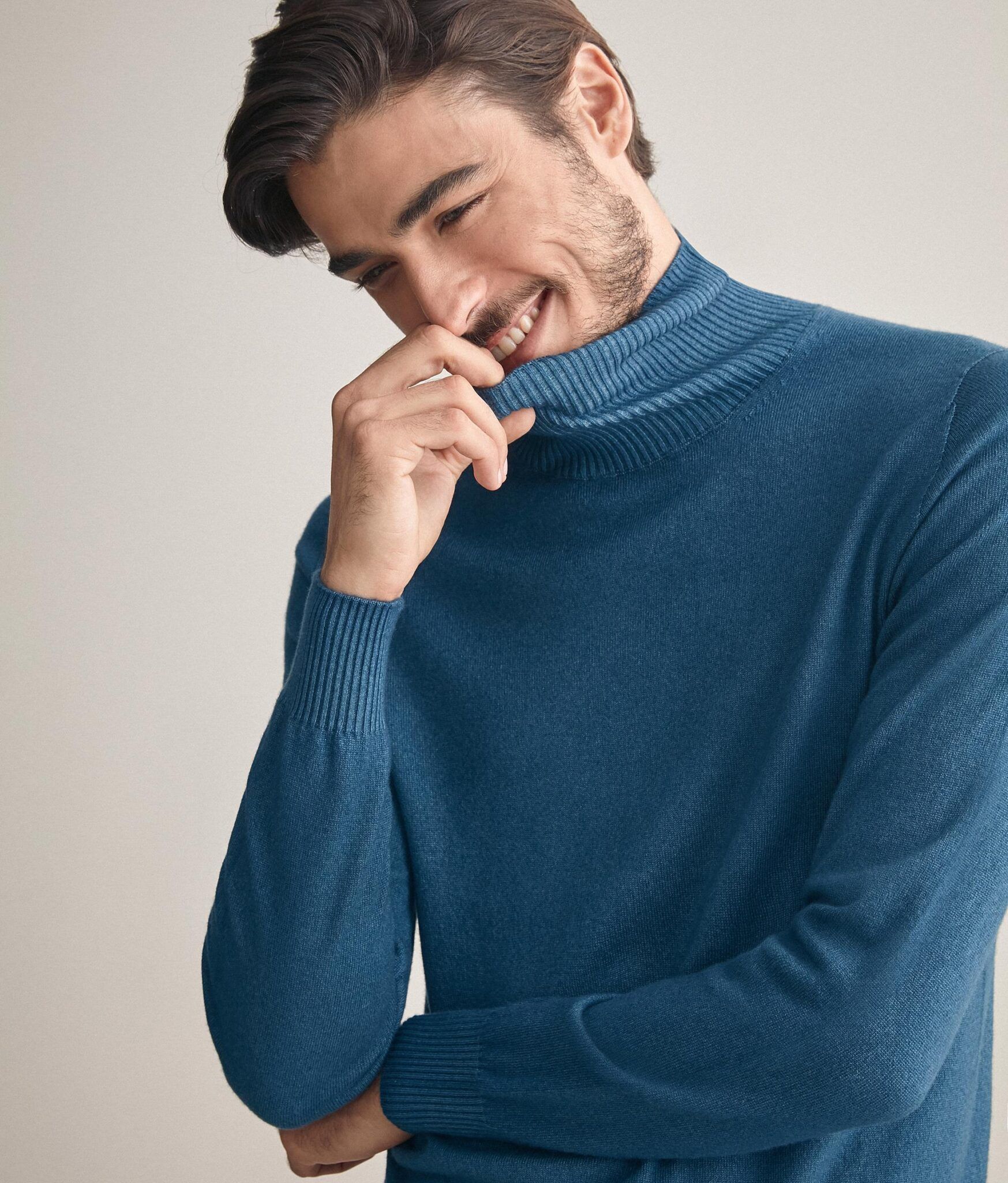 Maglioni in cashmere, tra arte e sostenibilità