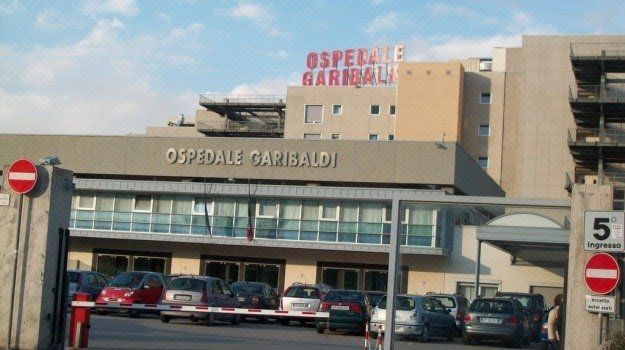 Agrigento, beve detersivo al posto dell’acqua: morto 73enne