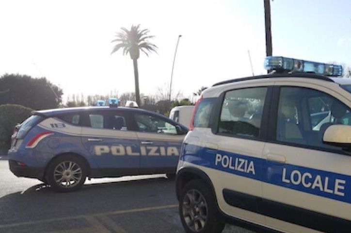 polizia-macchine