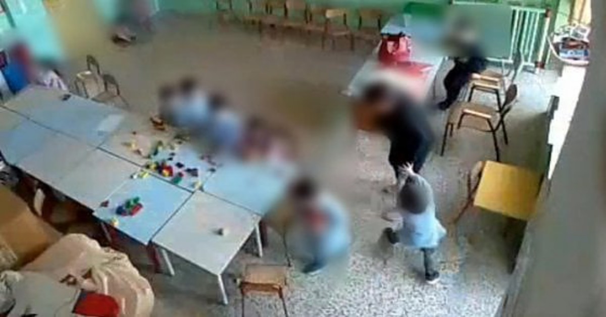 Matera, sospesa maestra: maltrattamenti e minacce verso i bambini