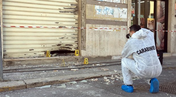Foggia, bomba esplode in un centro per anziani