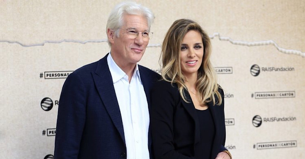 L’attore Richard Gere aiuta 121 immigrati bloccati nel Mar Mediterraneo