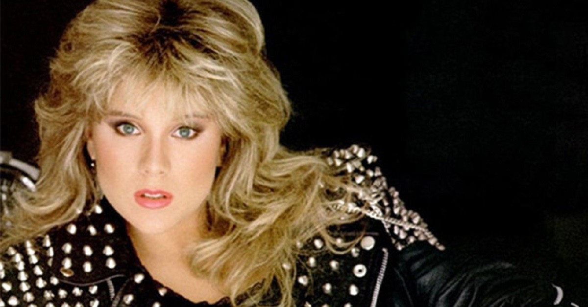 Samantha Fox a 53 anni è ancora in splendida forma