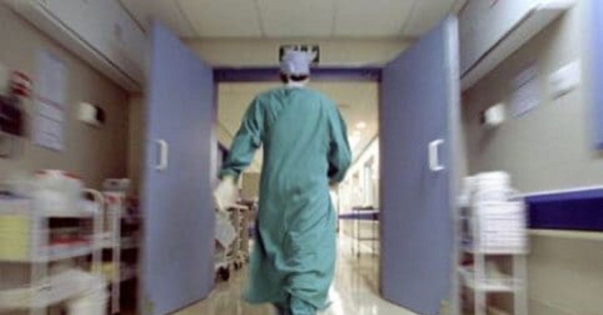 Parma, ricoverata ragazza per meningite