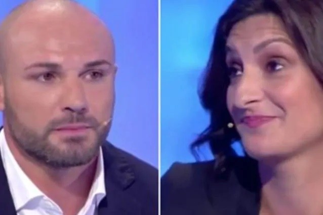 C’è posta per te, Federica di Salerno chiude la busta al marito Salvatore che l’ha tradita