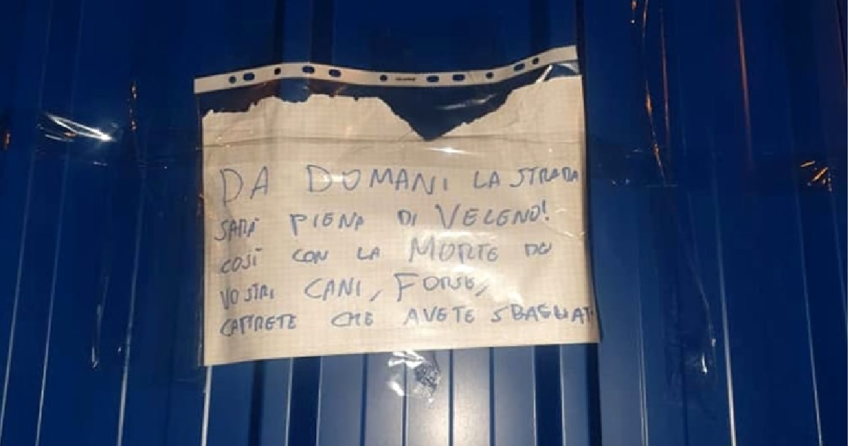 Le minacce di avvelenare i cagnolini con il veleno