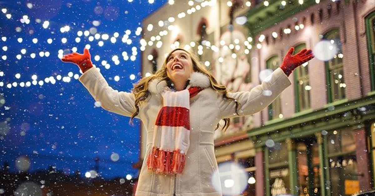 Addobbi e luci rendono più felici. Oltre la scienza, le emozioni