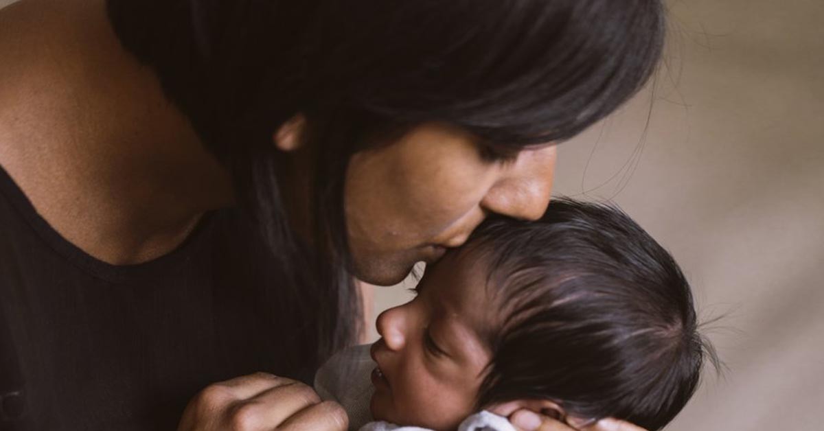 Una mamma resterà per sempre al fianco del suo bambino, con gli occhi, con la testa, col cuore