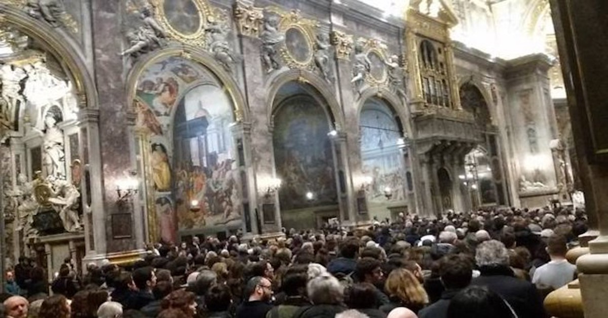 Firenze: Niccolò Bizzarri, 21 anni disabile, muore per colpa di una buca. Il sindaco si vanta della sicurezza